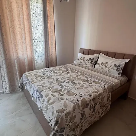 Blue Wave Durres Golem (Tirana)