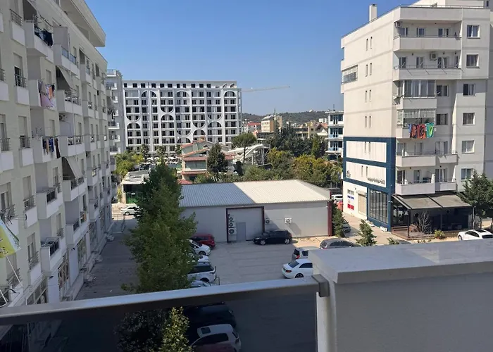 Blue Wave Durres * Golem (Tirana)